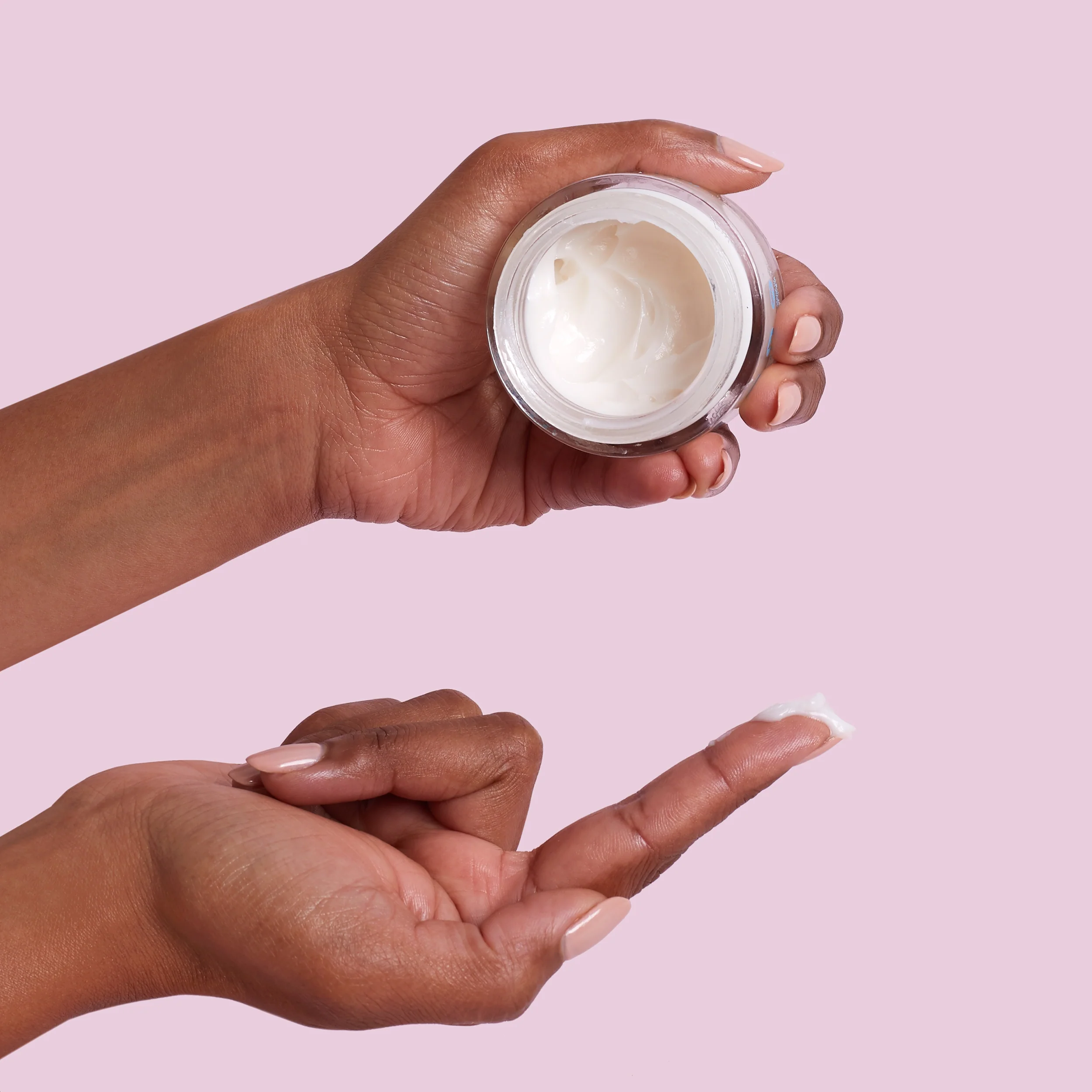 Brightening Moisturiser - Image 4
