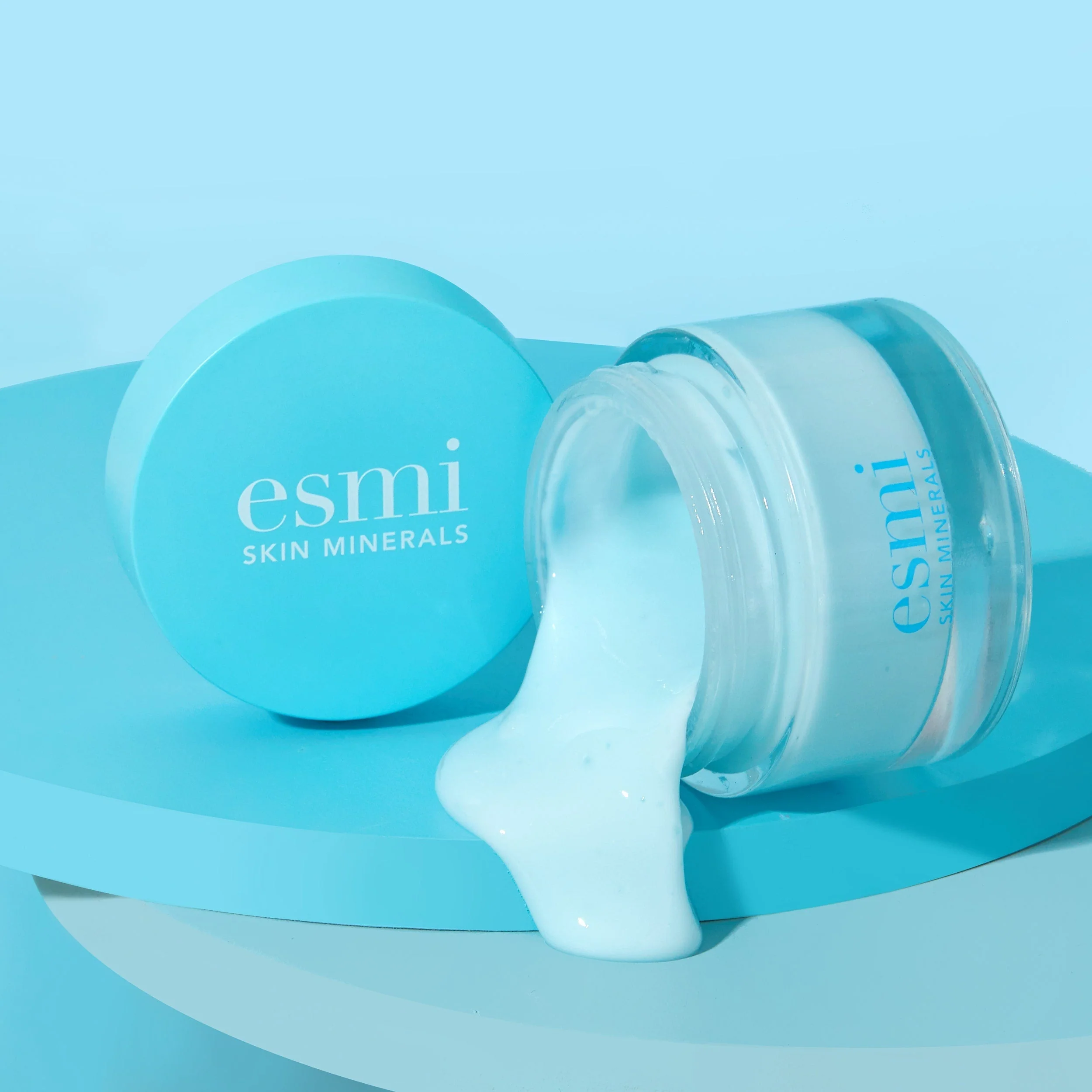 Hydrating Hydra-Fluid Moisturiser - Image 4
